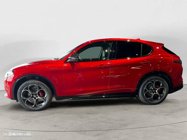 Alfa Romeo Stelvio 2.0 T Veloce Q4 AT8 - 3