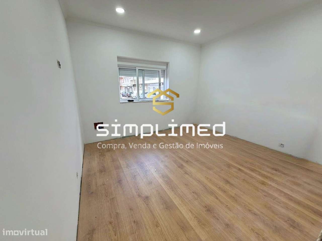 T3 Renovado na Baixa da Banheira-8