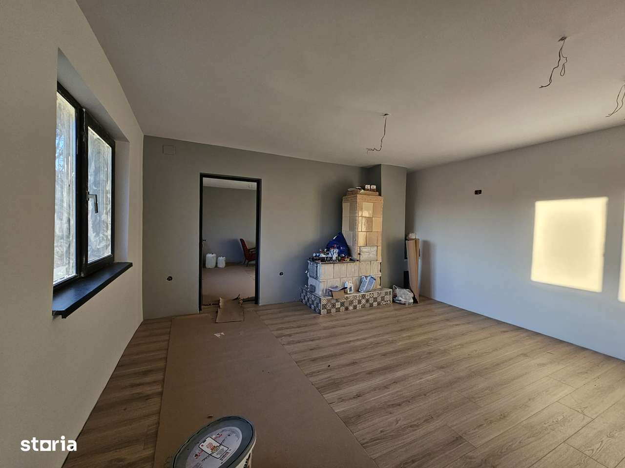 Casă renovată complet în zona Lunca,Baita + 1 ha pădure - Imagine principală: 3/9