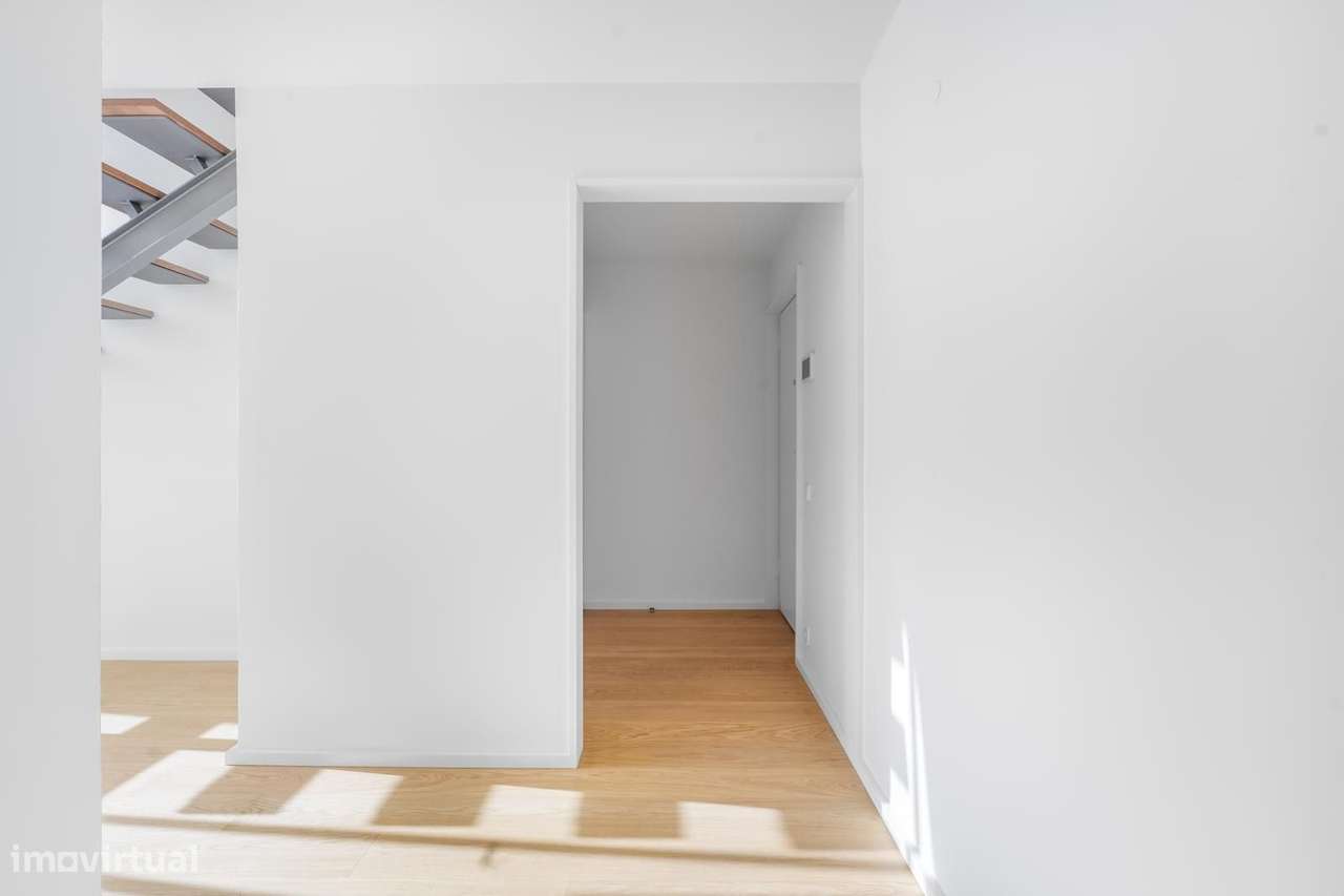 Apartamento T1 + 1 com vista, Campo Pequeno, Lisboa-23