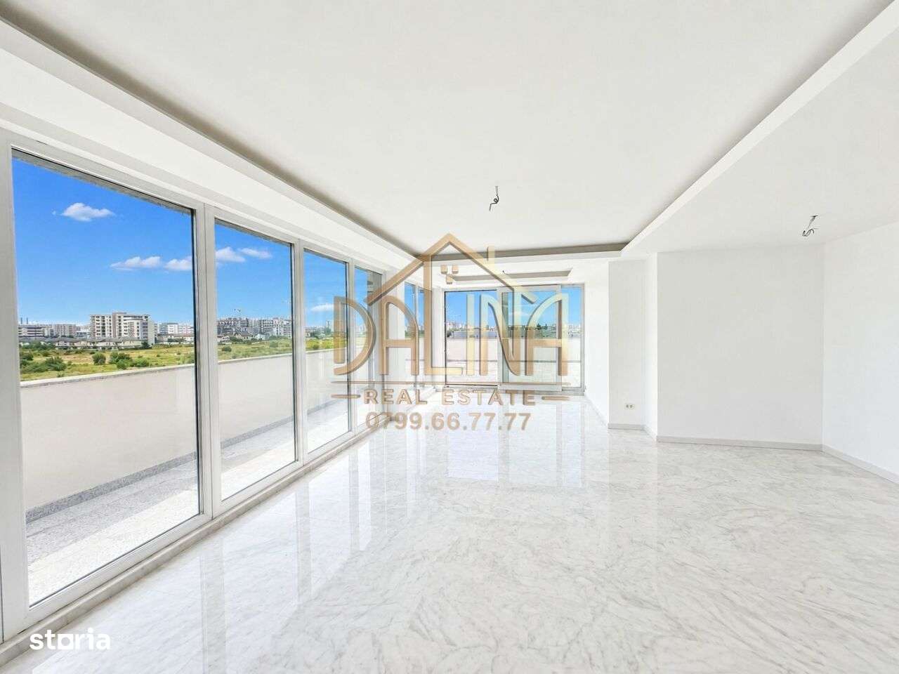 Vanzare Apartament - 4 Camere + TERASA 111mp-2