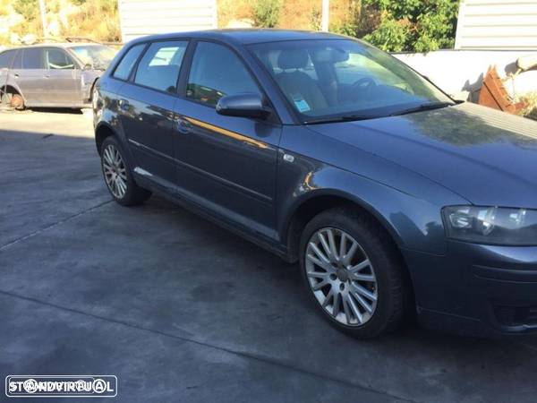 Audi A 3 Sportback 2.0 tdi 140 cv de 2006 para peças - 2