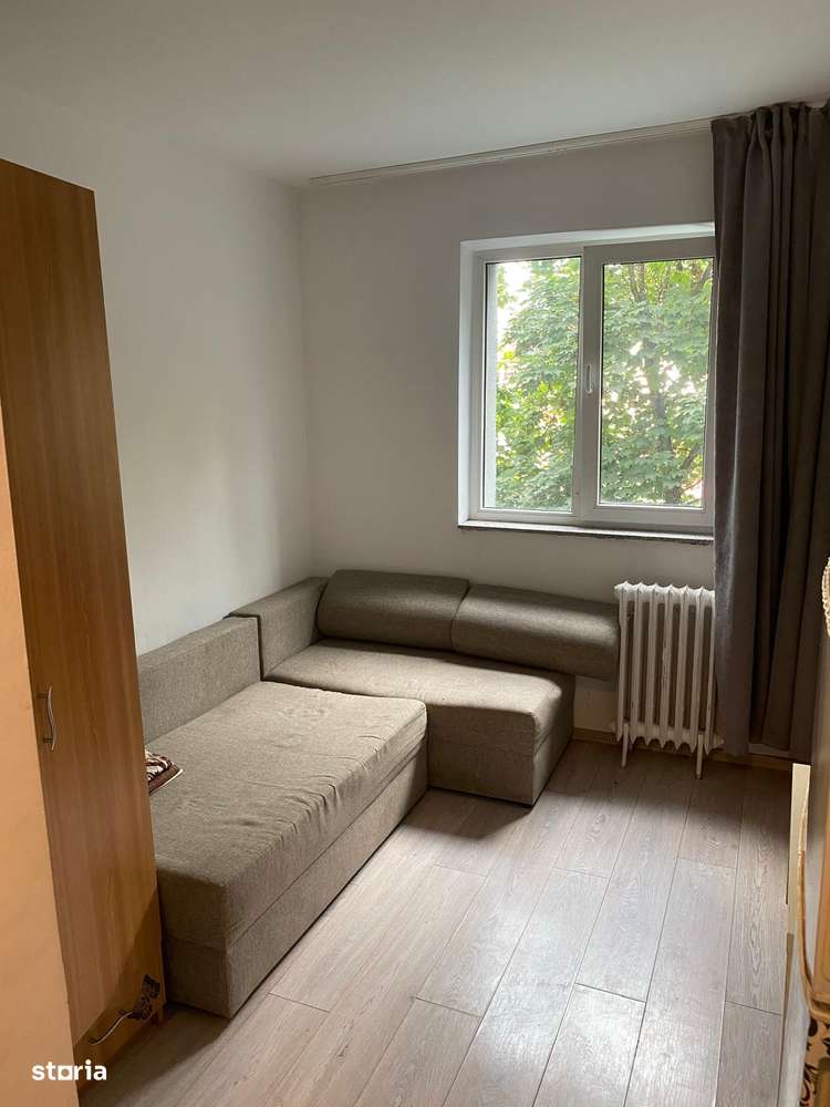 Vand camera de camin cu baie proprie in cartierul Florilor-1