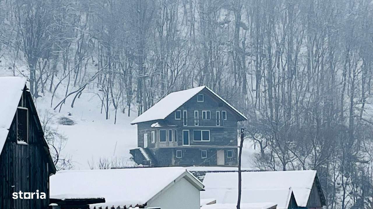 Casa/Cabana De Vanzare Pe Transalpina, Loc. Capalna-1