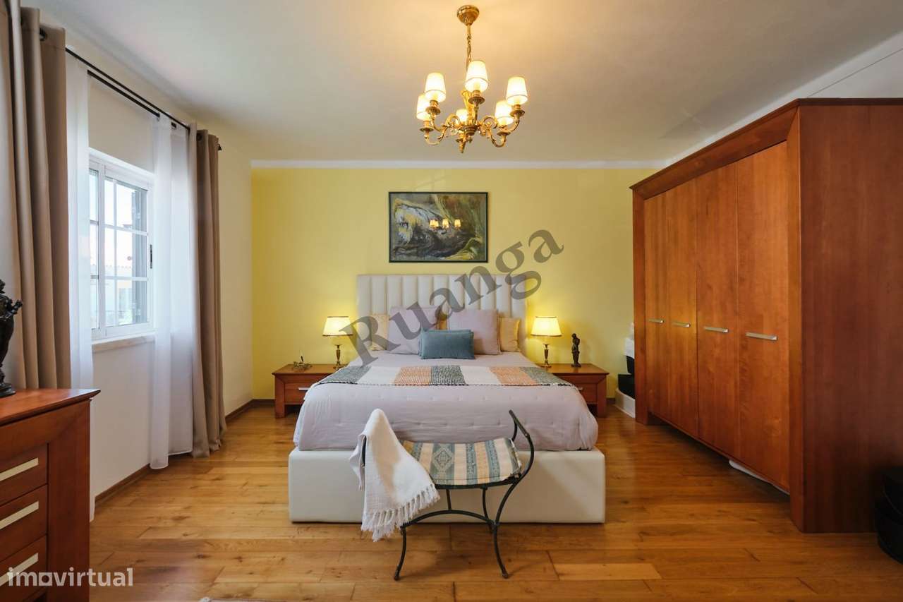 Moradia T4 para Venda em Vila Nova de Santo André-30