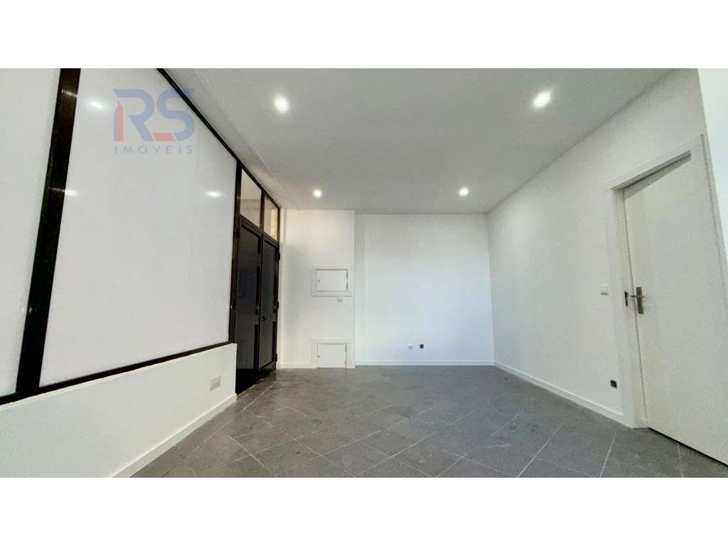 Espaço Comercial Convertido em Habitação Santo Tirso - Grande imagem: 4/22