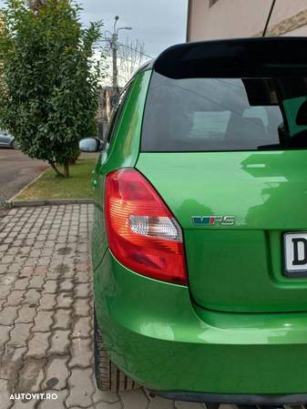 Skoda Fabia 1.4 TSI DSG RS - 19