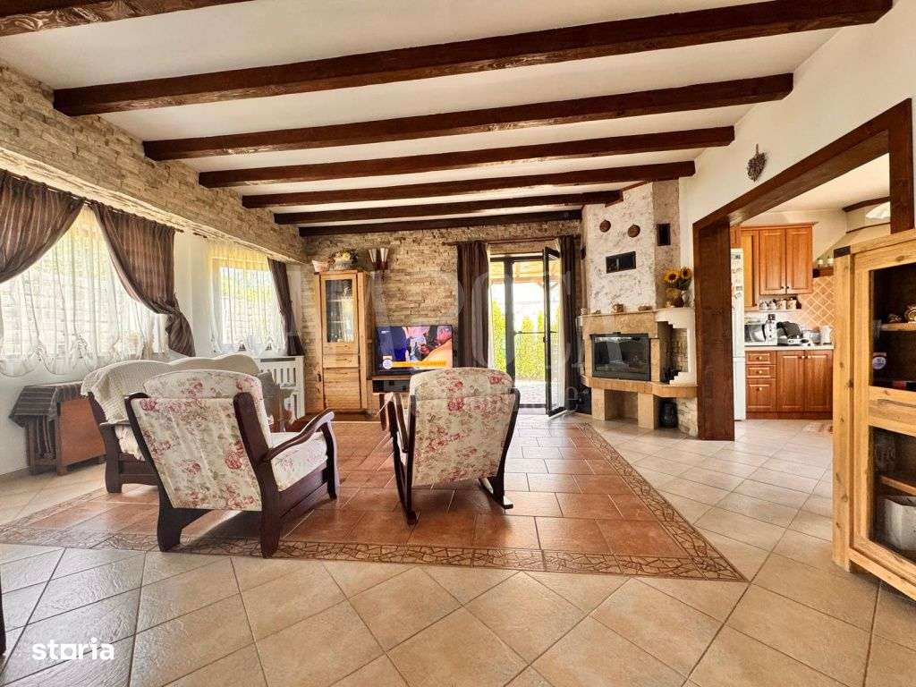 Casa 5 camere de vanzare in Salicea - Imagine principală: 4/14