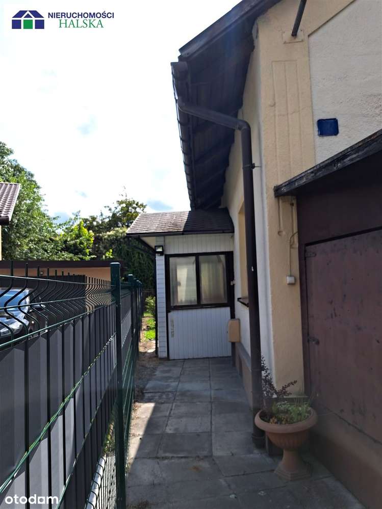 Mały dom w Brzeszczach w cenie mieszkania!-11