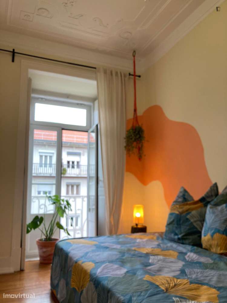 Quarto - localizado em Arroios Lisbon - Grande imagem: 3/10