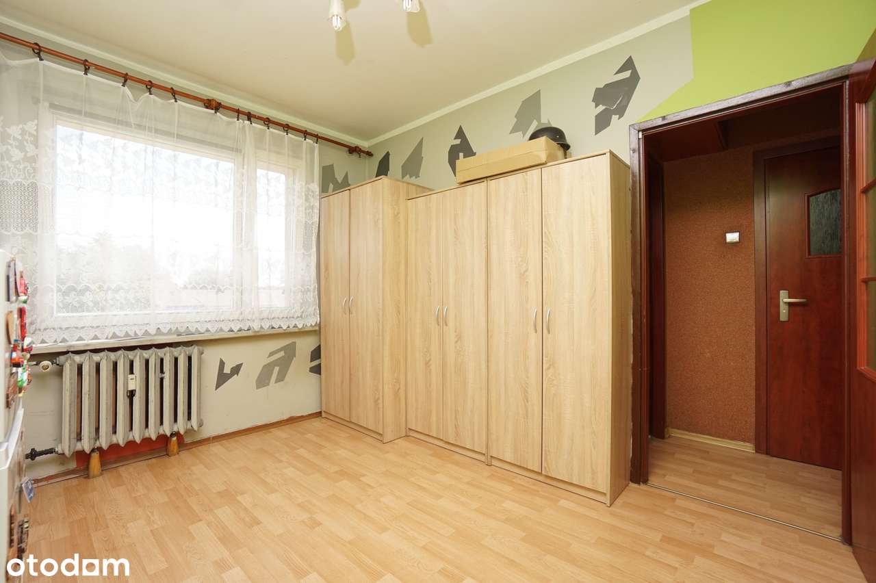 Balkon, ciepła woda z sieci, parking przed blokiem - Pełny obrazek: 4/10