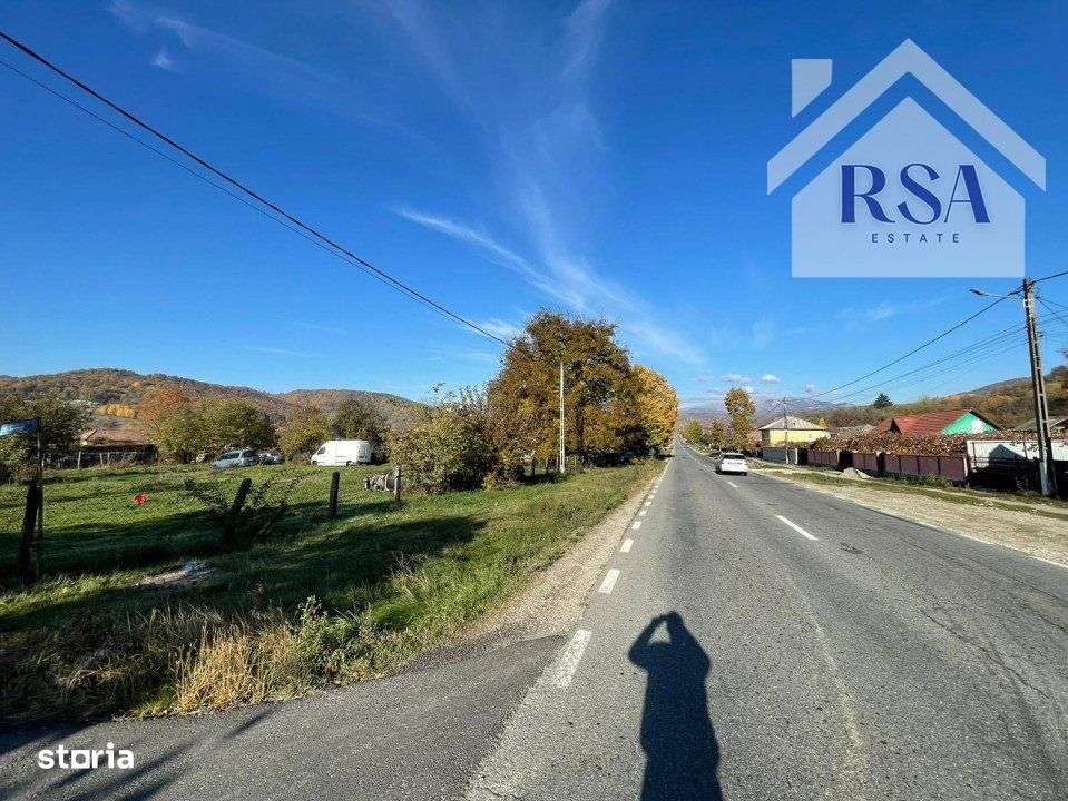 Casa de vanzare cu teren generos in Bunesti Rm.Valcea - Imagine principală: 2/12