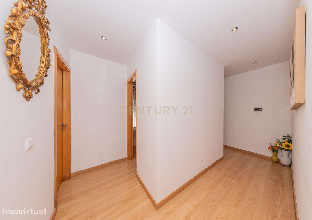 Moradia Moderna T4 em São Domingos de Rana, Cascais-31