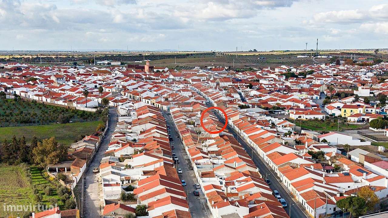 Moradia T1 para venda - Grande imagem: 2/14