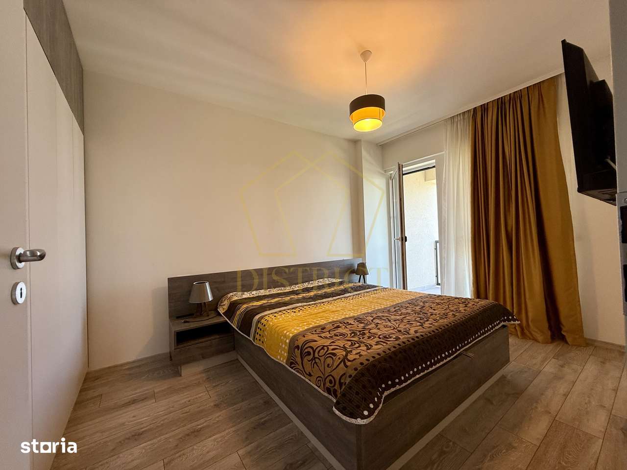 Apartament superb cu 3 camere  |   Aradului - Imagine principală: 4/12