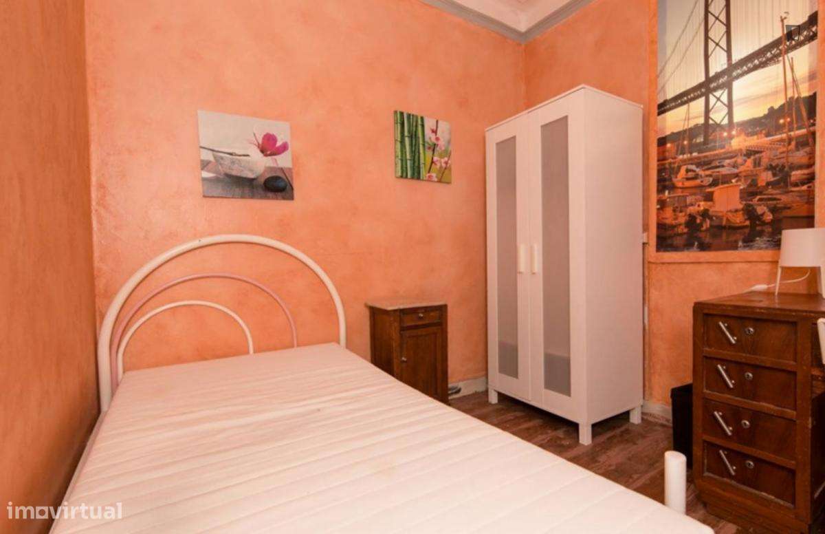 Quarto - localizado em Saldanha Lisbon - Grande imagem: 4/10