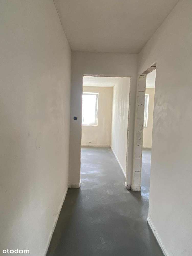 Nowoczesne 4-pokojowe mieszkanie w centrum miasta-9