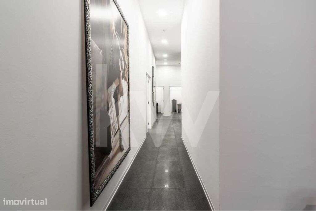 Loja Comercial 345m2 | Laranjeiras – Espaço Versátil com Elevado Poten - Grande imagem: 3/28