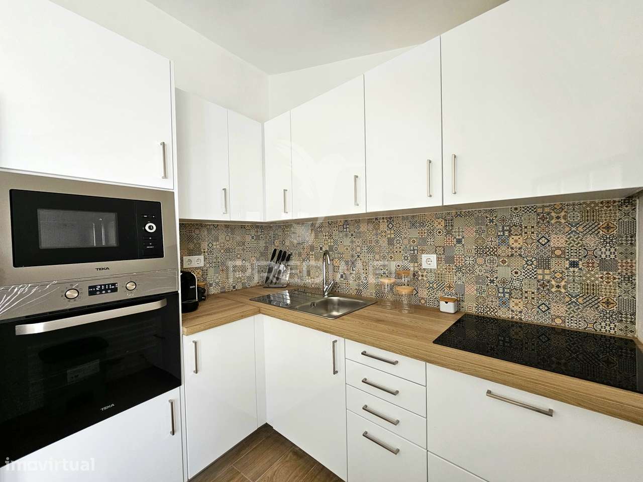 Moradia T2 renovada no centro de Castro Verde - Grande imagem: 2/25