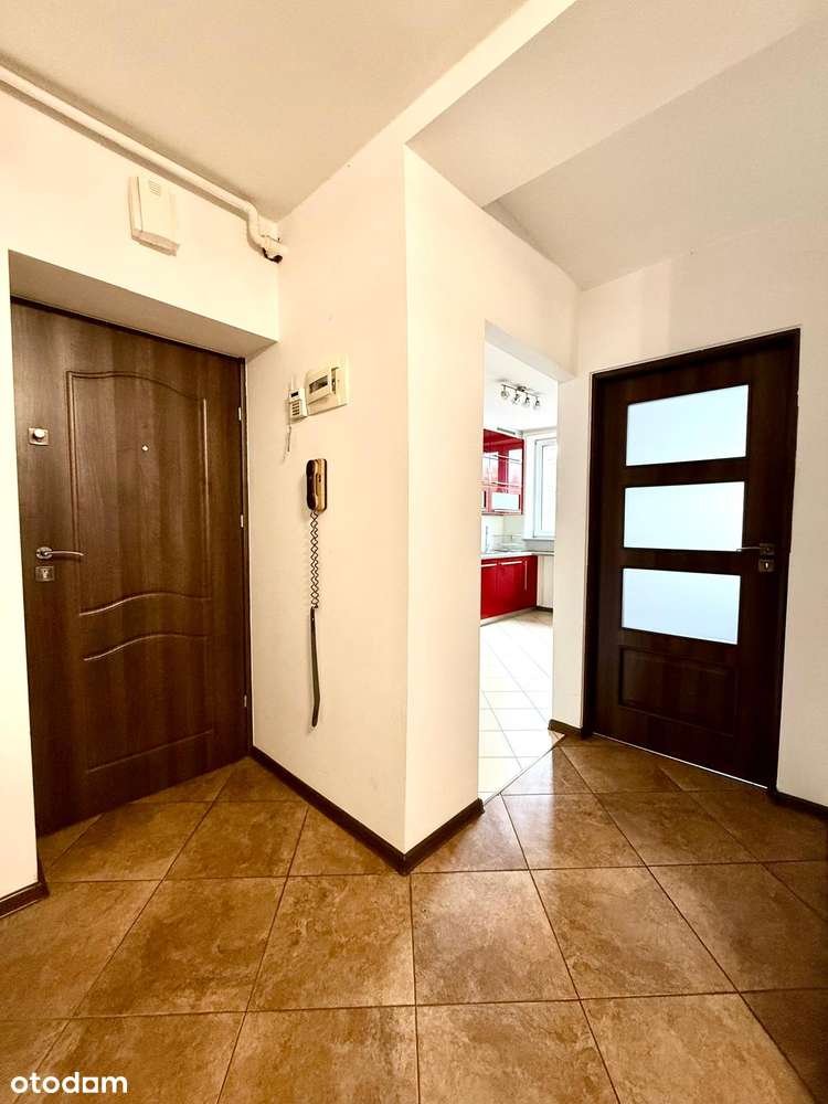 Szukasz przestrzeni? 4 pokoje, balkon, garderoba - gotowe do wejścia!-14
