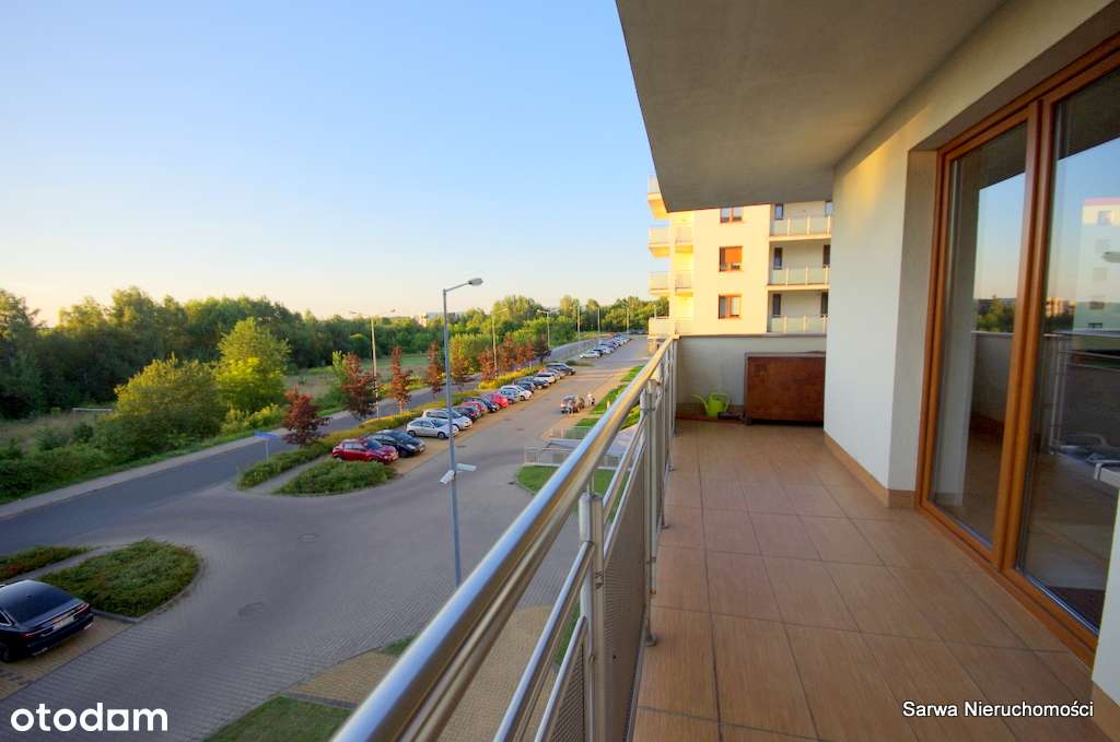 Przestronny Apartament z dużym balkonem-1