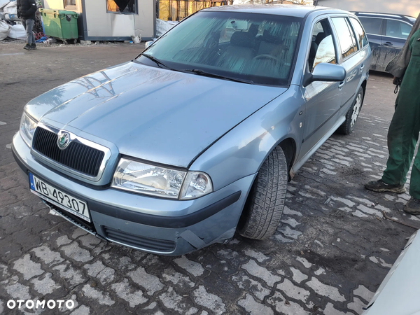 skoda octavia I lift maska zderzak lampa grill błotnik drzwi zbiornik paliwa szyba lusterko - 1