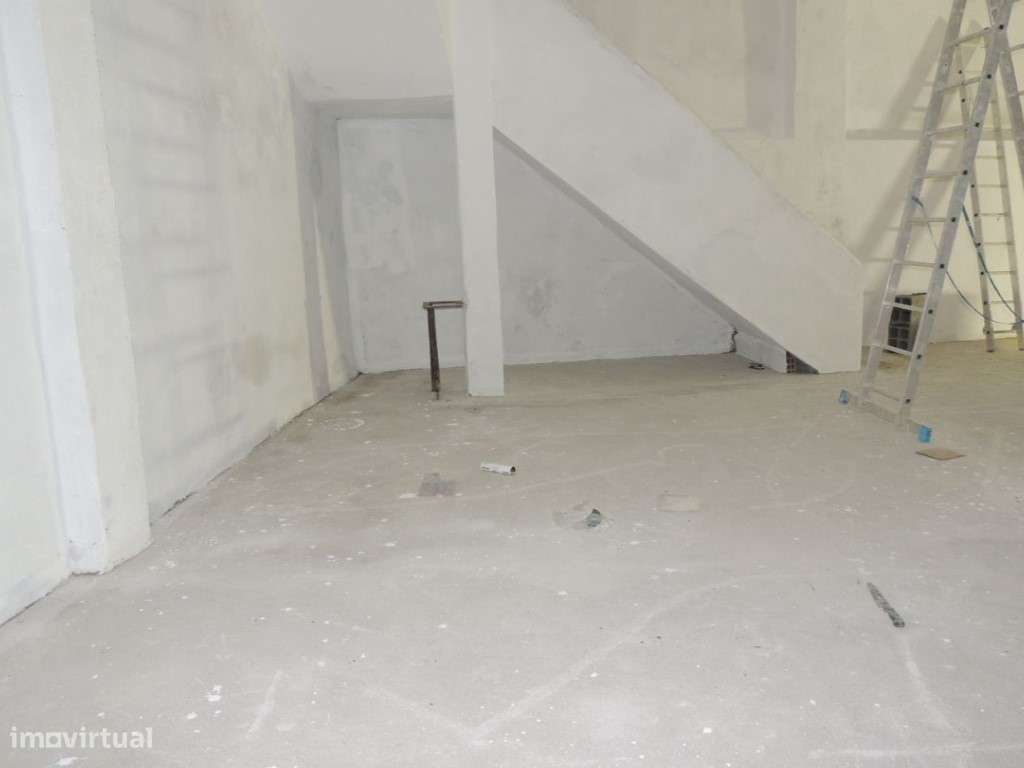 Armazém para venda em Odivelas - Grande imagem: 5/14