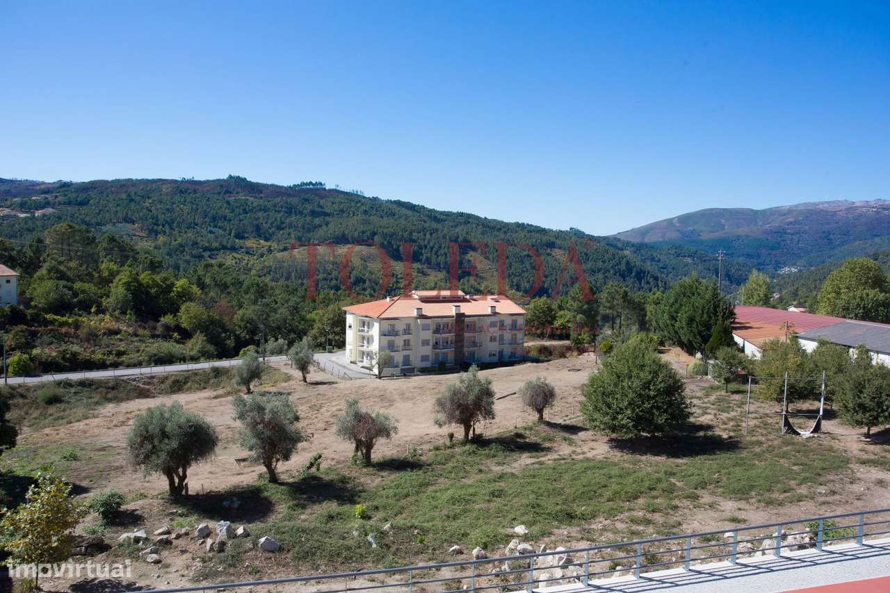 T3 com Lareira, Varanda, Boas áreas-31