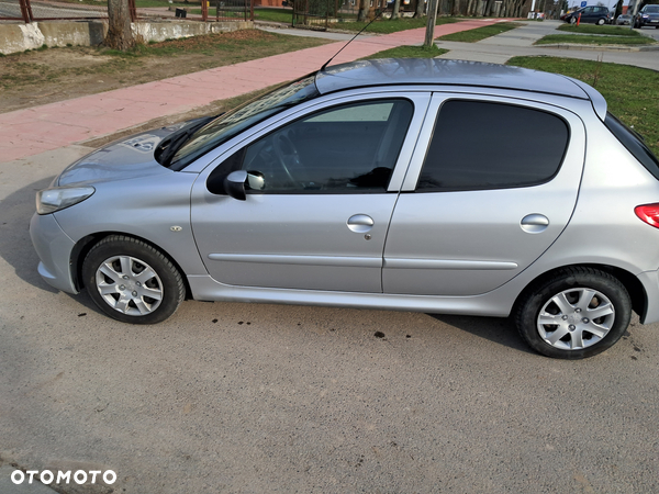 Peugeot 206 plus 206+ 1.4 HDI Presence - 16