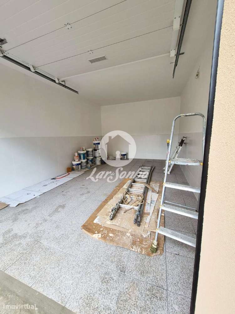 Apartamento T3, totalmente renovado, com Box, Águas Santas, Maia - Grande imagem: 4/23