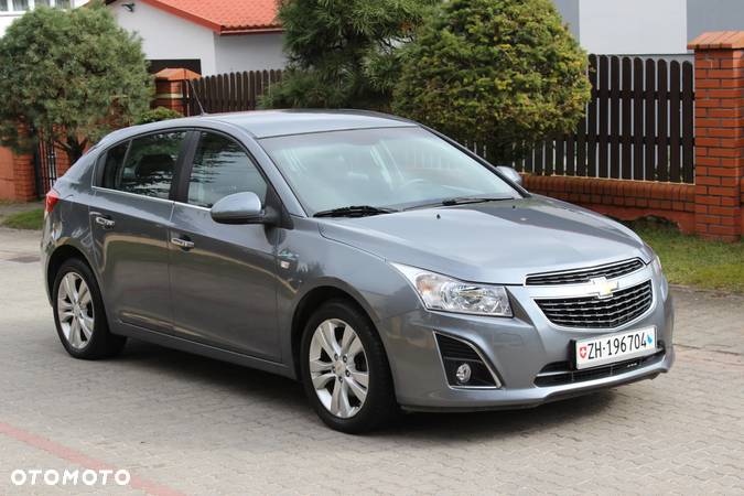 Chevrolet Cruze 1.7 D LT+ Premium - 2