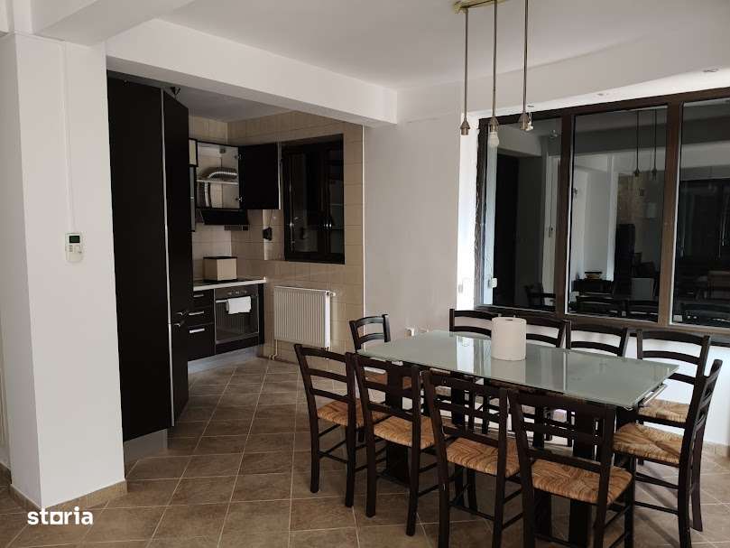 Vila D+P+E+M de vanzare in Busteni-2