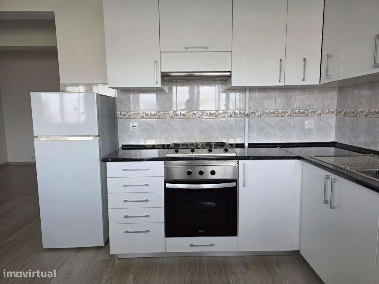 Arrendamento T2 - Pontinha - Grande imagem: 4/31