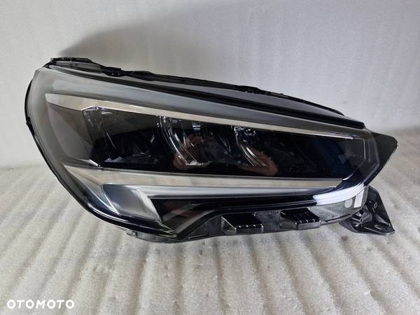 OPEL CORSA F FULL LED LAMPA PRZÓD PRAWA  9829522580 - 1