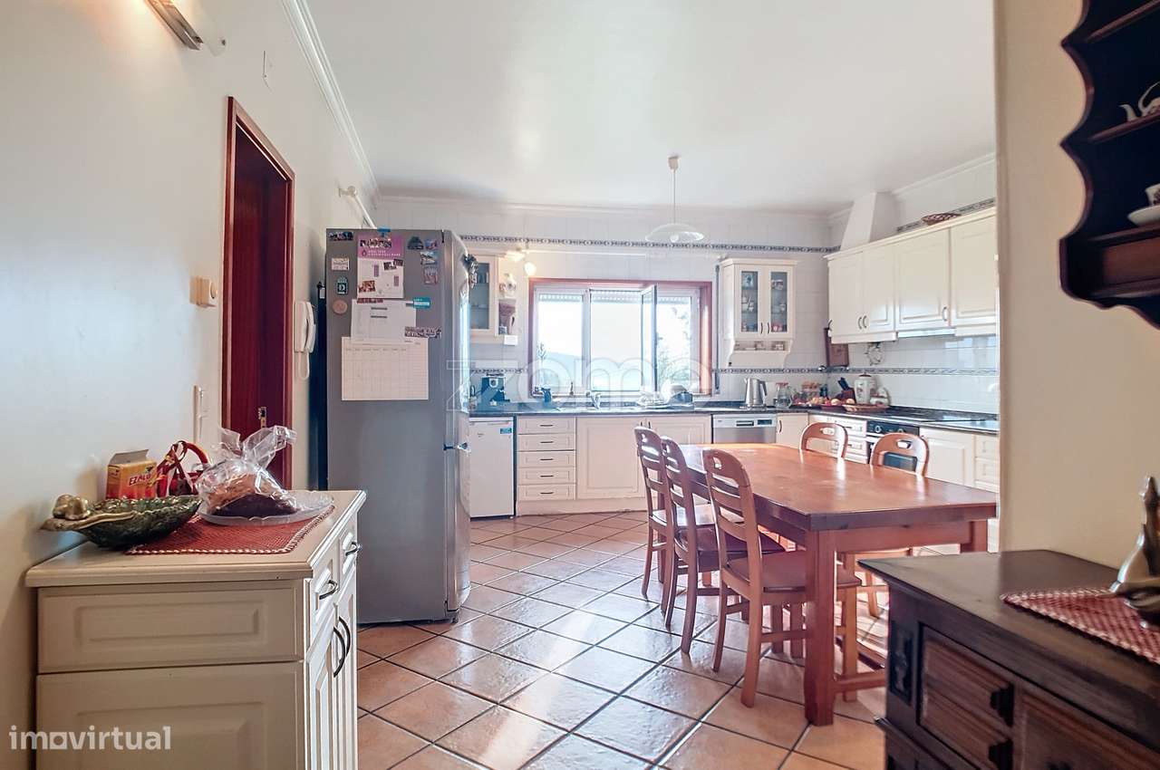 Moradia T3 | Ossela | Suite | Jardim | garagem fechada | Vista serra - Grande imagem: 4/54