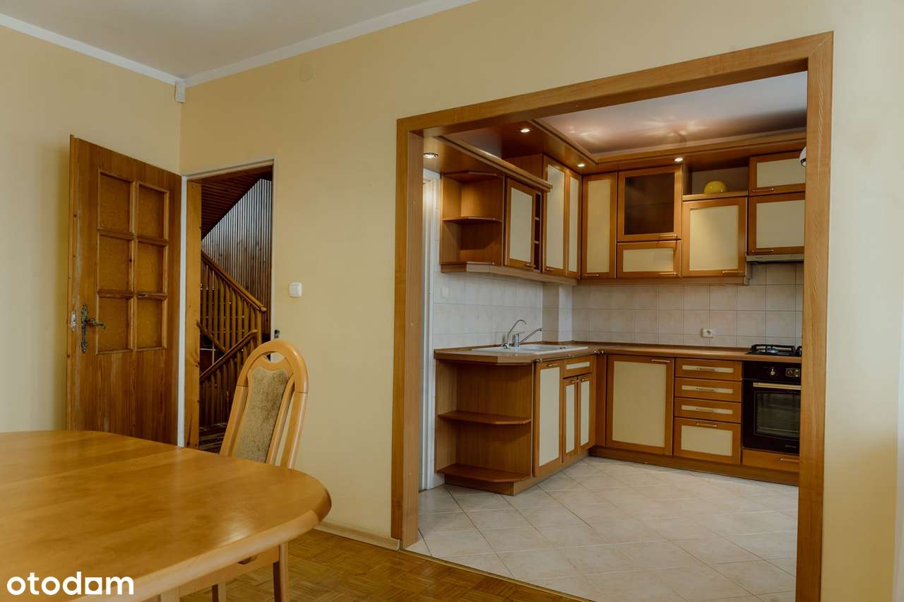 Przytulna skrajna szeregówka z ładną działką | 0% prowizji-1