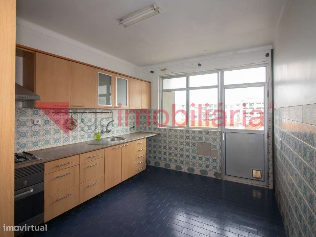 Apartamento T2 Centro Cartaxo-15