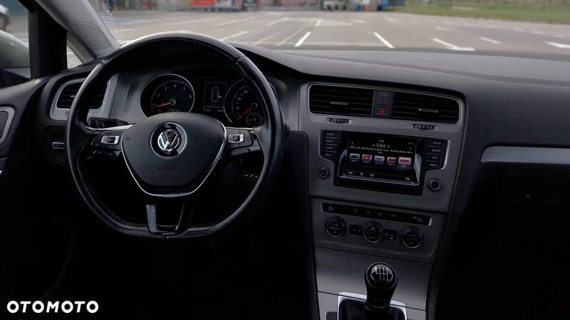 Volkswagen Golf VII 1.4 TSI BMT Comfortline - 10