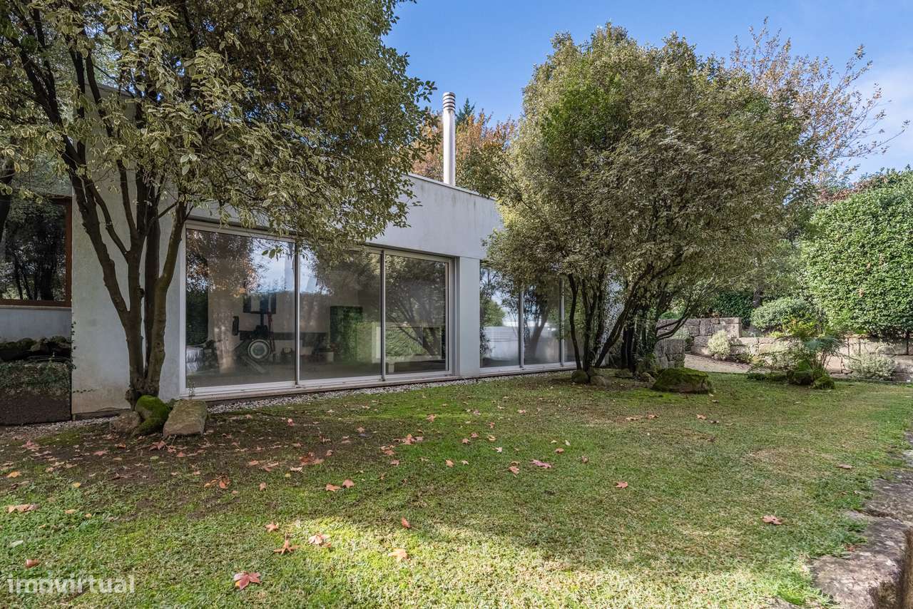 Moradia Individual T4 à venda em Vizela-13