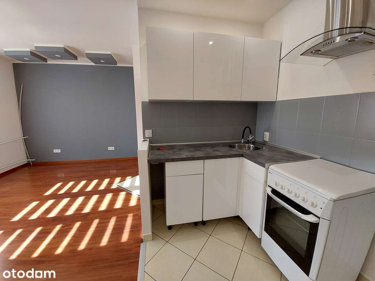 Jabłoniowa k. SCC M2 24m niski blok parking-3