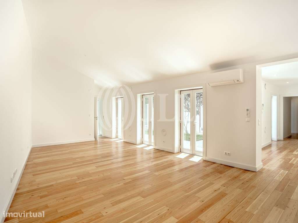 Apartamento T3, remodelado, na Rua de São Bento, Lisboa - Grande imagem: 2/31