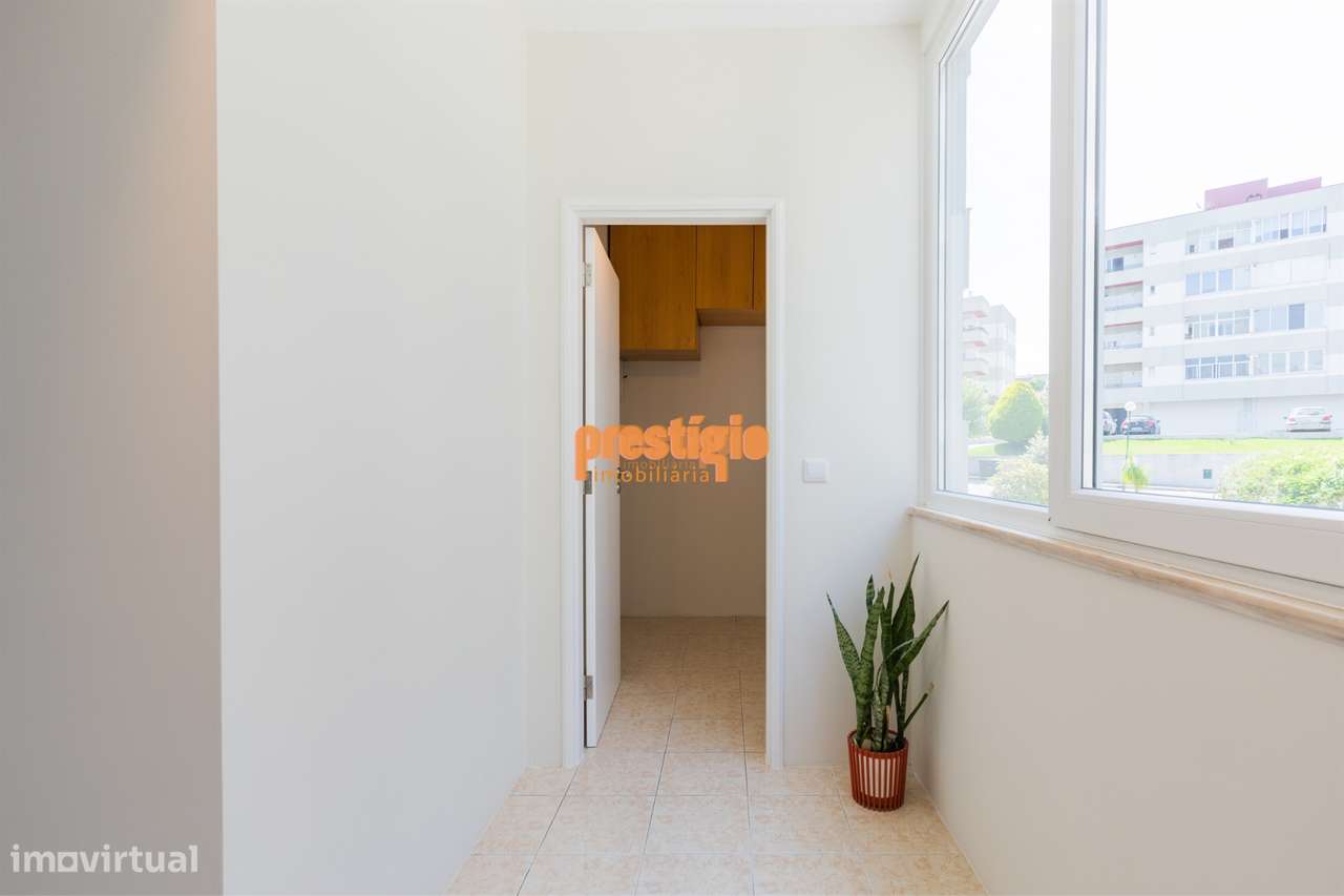 Apartamento T3 Venda em Nogueira, Fraião e Lamaçães,Braga-20