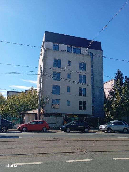 Vand bloc locuinte colective la rosu, stradal – Șos. Chitilei - Imagine principală: 5/19