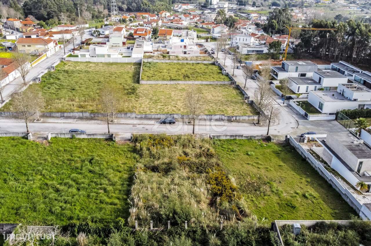 Terreno de 878 m² p/ construção de moradia,Sermonde,Vila Nova de Ga... - Grande imagem: 5/16