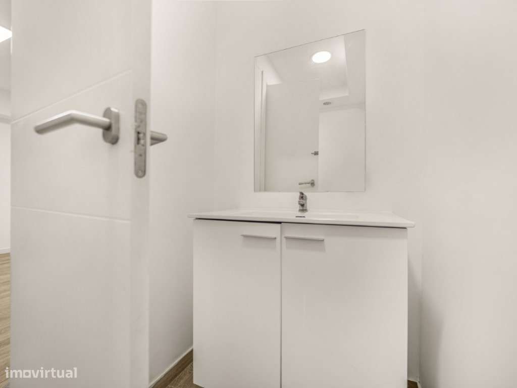 Espaço comercial na Tapada das Mercês - Grande imagem: 4/23