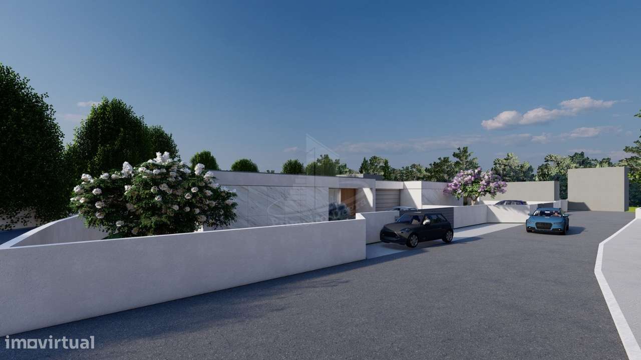 Moradia Térrea com Piscina - Grande imagem: 4/10