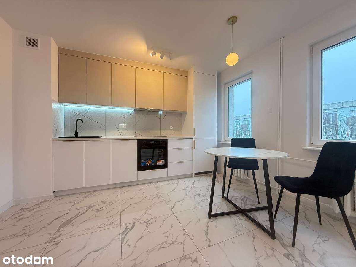 3 Pokoje + Balkon, Po Generalnym Remoncie,  Os. Staszica - Pełny obrazek: 2/20