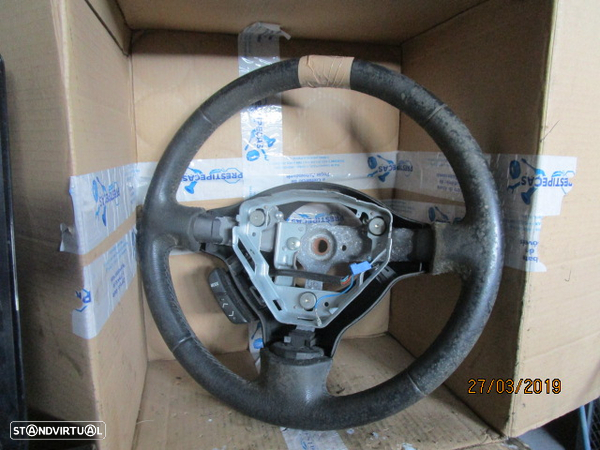 Volante 1016629906 TOYOTA YARIS 2005 - 1