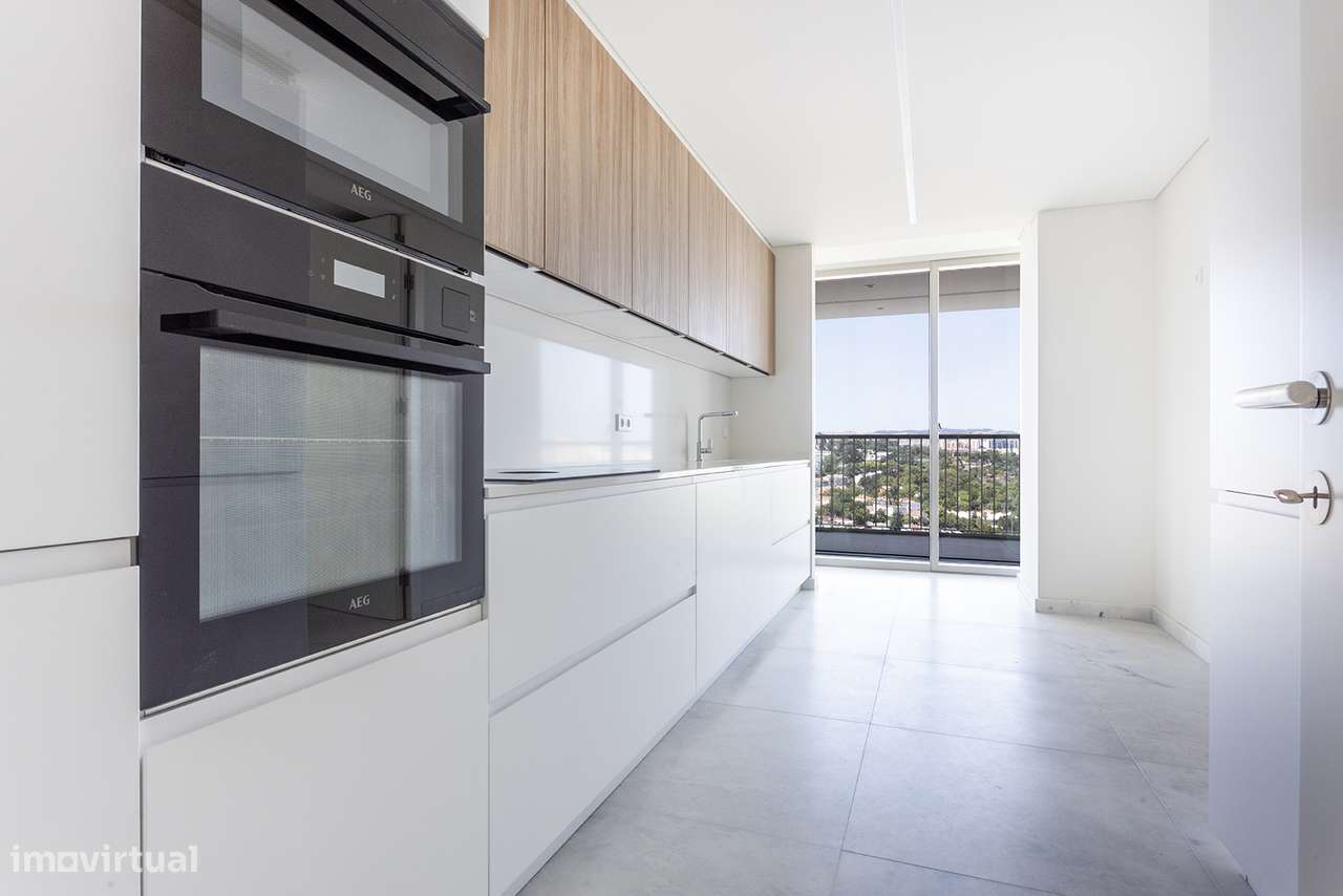 T4 com 280 m² na prestigiada Infinity Tower - Grande imagem: 5/40