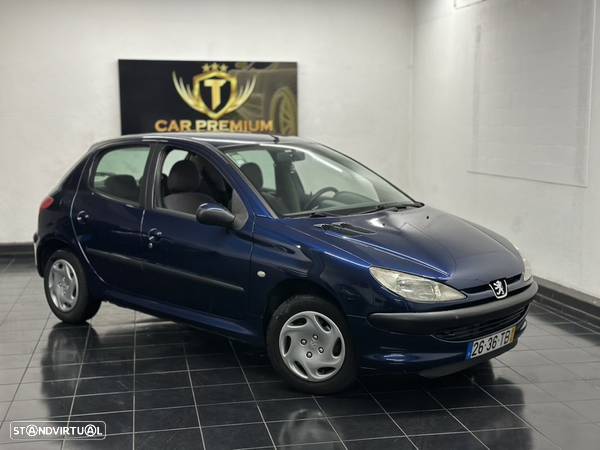 Peugeot 206 1.1 XT - 3